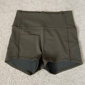 Lululemon Size 6 Biker Shorts